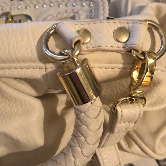 Olivia and Joy cream/white purse - Picture 7 of 10
